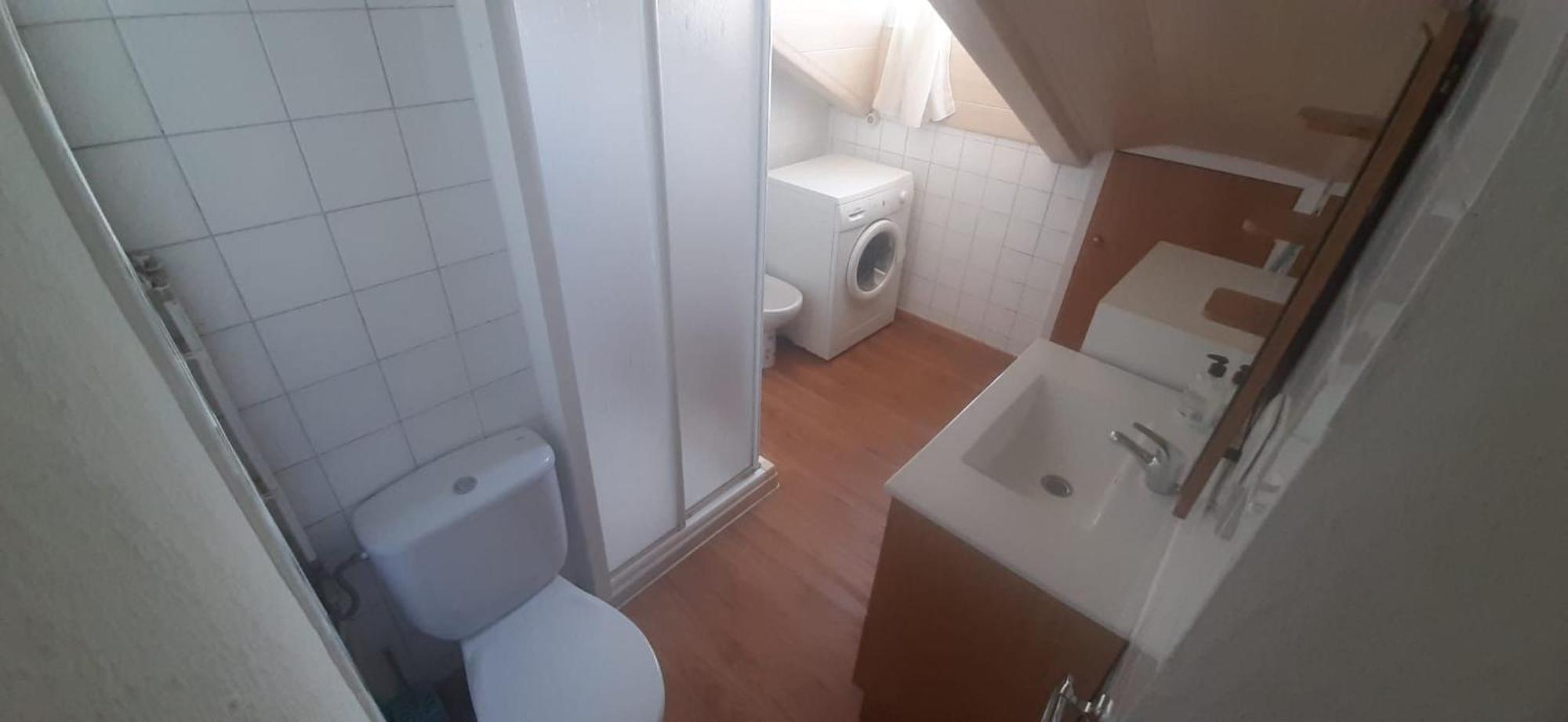Pension La Intermodal Santiago de Compostela Room photo
